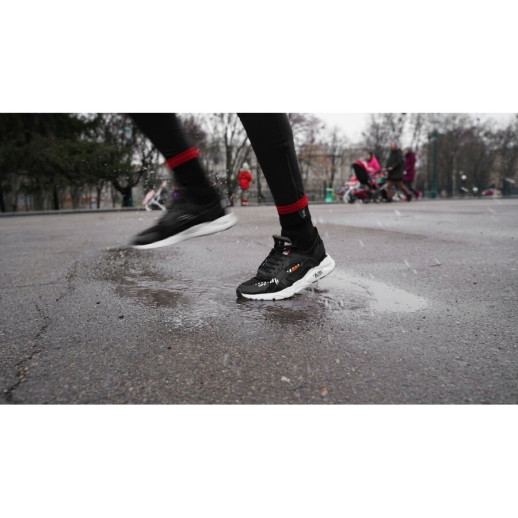 Водонепроникні шкарпетки Running Lite Socks, червоні смужки L (43-46)